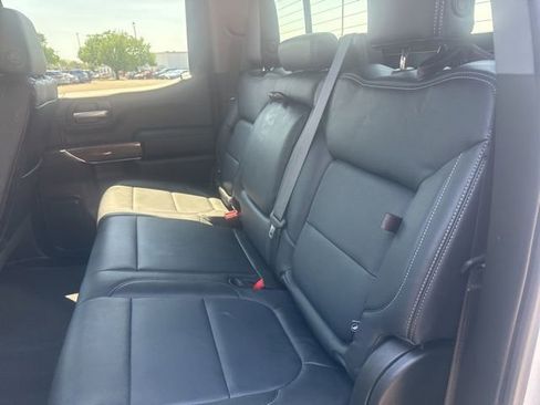 Used 2021 Chevrolet Silverado 1500 LT Trail Boss w/ Convenience Package II image 21