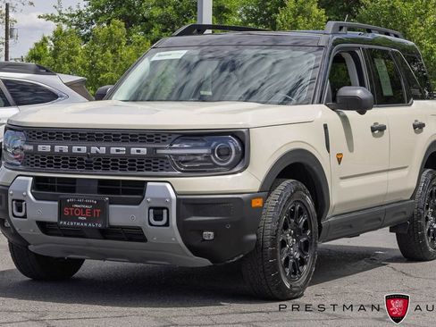 Used 2025 Ford Bronco Sport Badlands w/ Badlands Tech Package AWD/4WD image 17