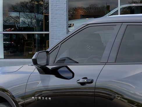 New 2026 Chevrolet Blazer LT FWD image 12