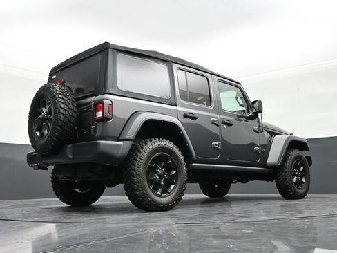 Used 2022 Jeep Wrangler Unlimited Sport AWD/4WD image 23