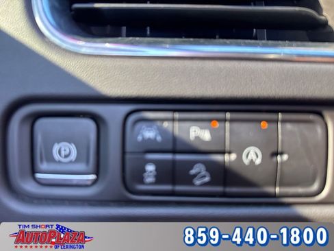 Used 2024 Chevrolet Tahoe Z71 image 34