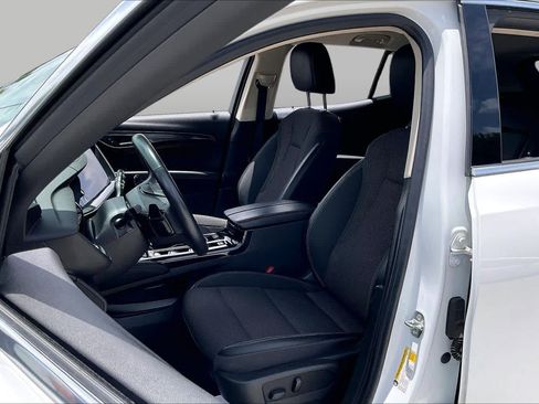Used 2022 Buick Envision Preferred FWD image 8