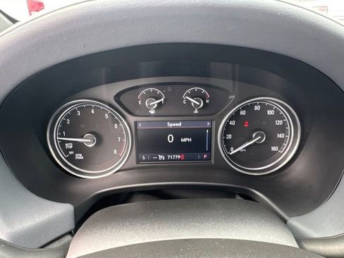Used 2023 Buick Enclave Essence FWD image 15