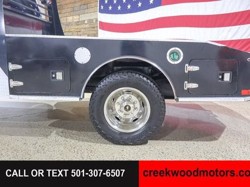 Used 2024 RAM 3500 Tradesman w/ Chrome Appearance Group AWD/4WD image 37