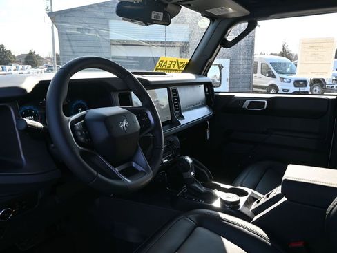 New 2026 Ford Bronco Badlands image 20