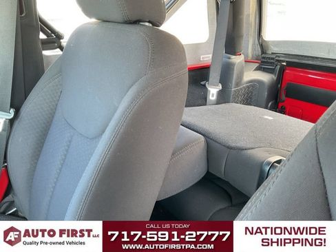 Used 2014 Jeep Wrangler Sport AWD/4WD image 8