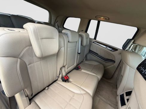 Used 2013 Mercedes-Benz GL 450 4MATIC image 17