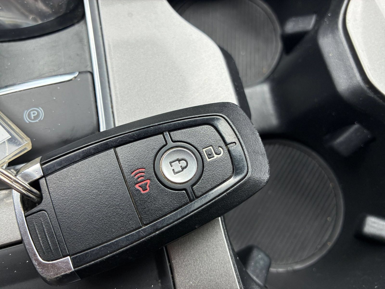 Used 2024 Ford Edge SEL AWD/4WD image 21