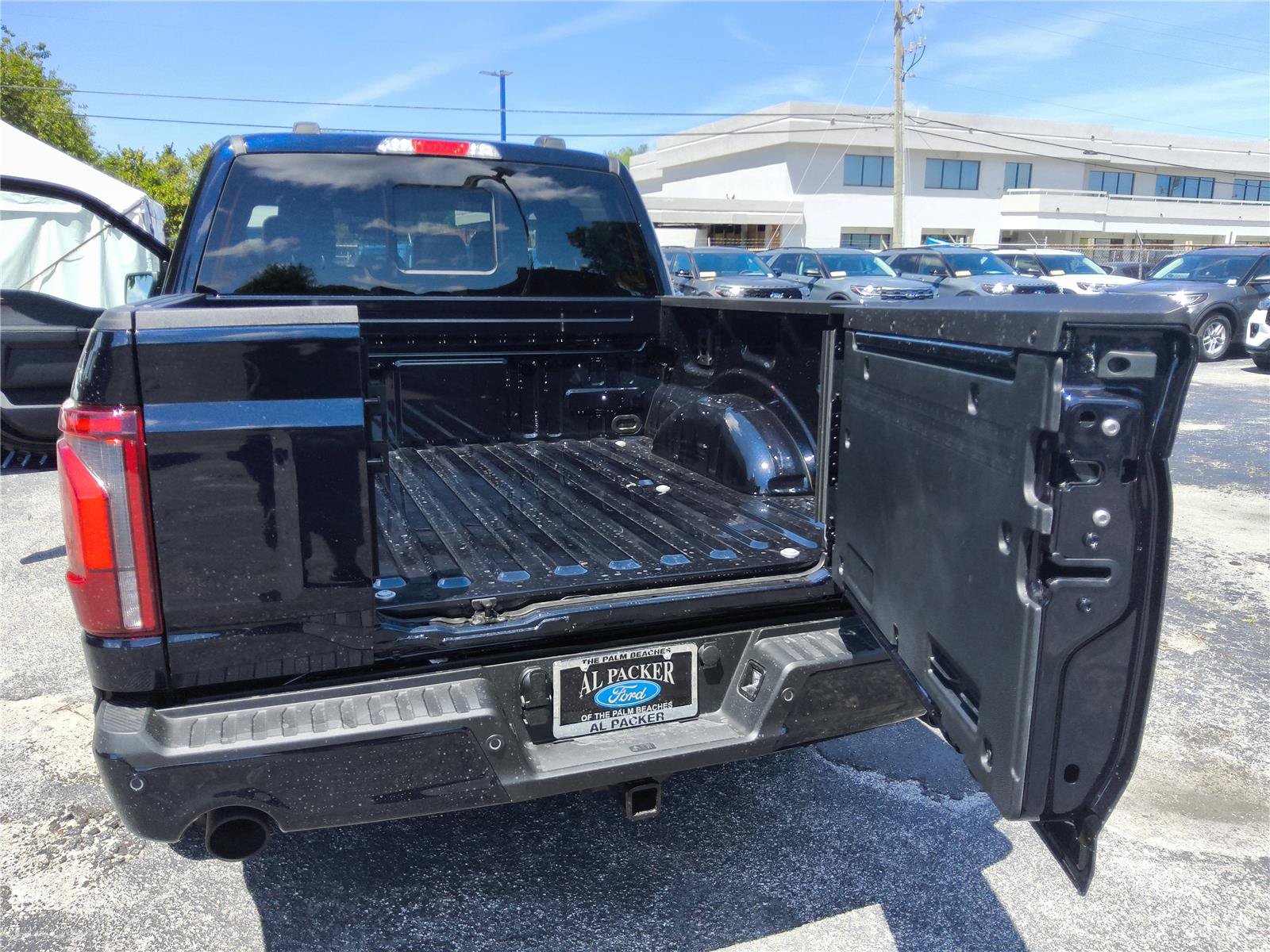 New 2026 Ford F150 Lariat w/ Equipment Group 501A Mid AWD/4WD image 20