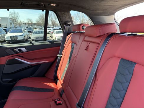 New 2026 BMW X5 M Competition w/ Executive Package AWD/4WD image 33