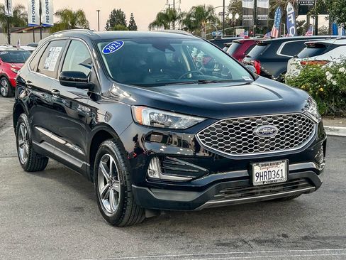 Used 2023 Ford Edge SEL w/ Convenience Package AWD/4WD image 3