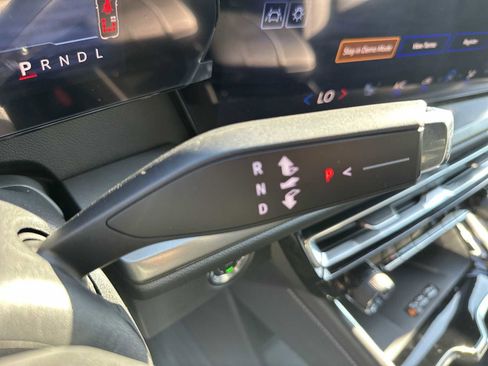 New 2026 Chevrolet Traverse LT w/ Driver Confidence Package image 23