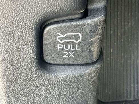 New 2026 Ford Explorer Active w/ Active Comfort Package image 14