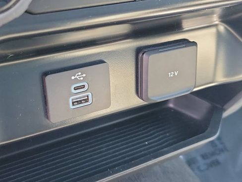 Certified 2025 Ford F250 XLT AWD/4WD image 31