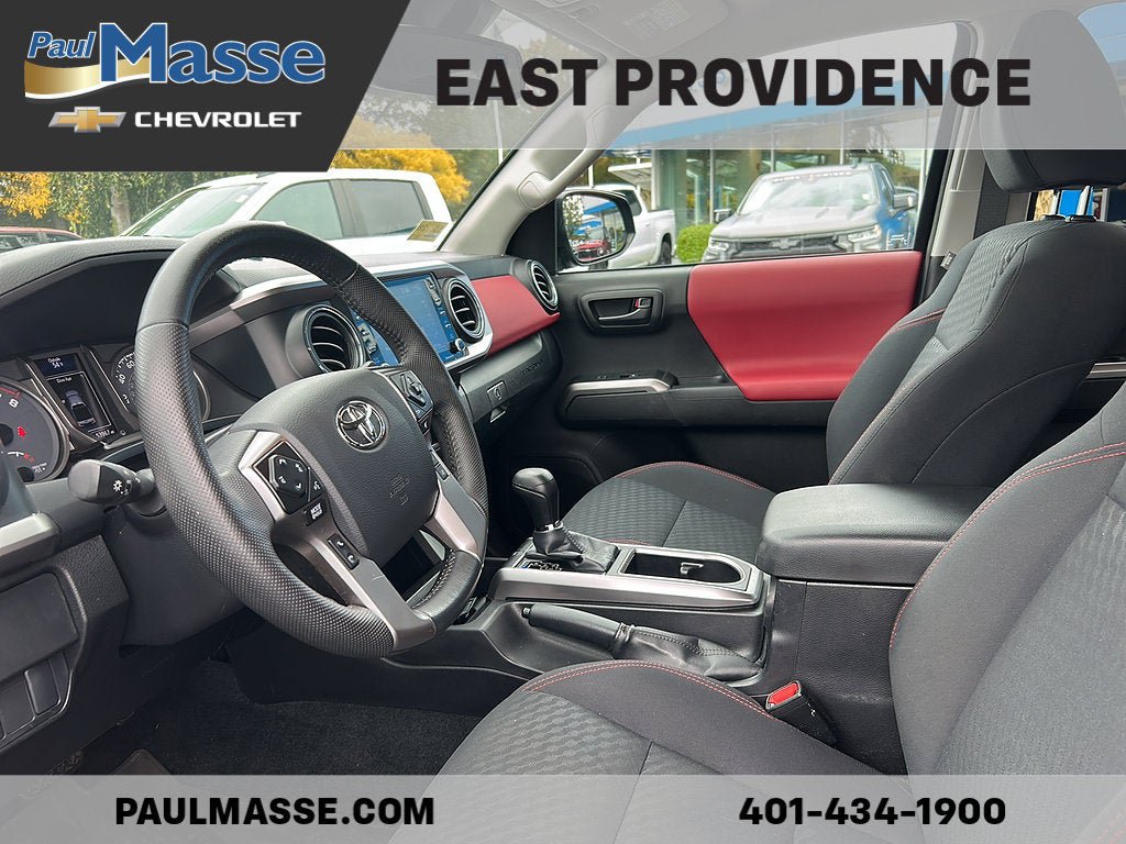 Used 2023 Toyota Tacoma SR5 AWD/4WD image 10