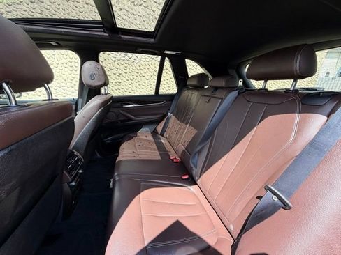Used 2018 BMW X5 xDrive40e AWD/4WD image 19