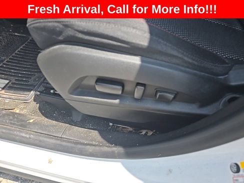 Used 2015 Chevrolet Equinox LT w/ Driver Convenience Package FWD image 10