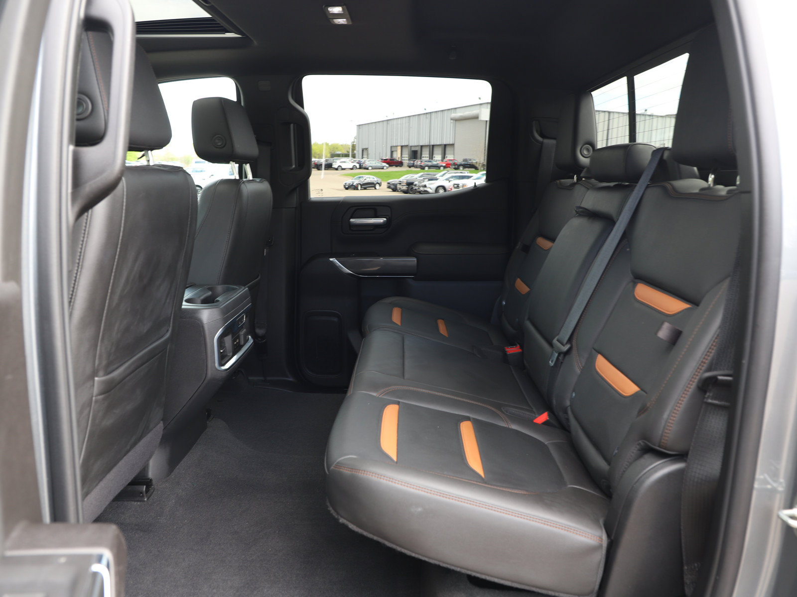 Used 2020 GMC Sierra 1500 AT4 w/ AT4 Premium Package AWD/4WD image 14