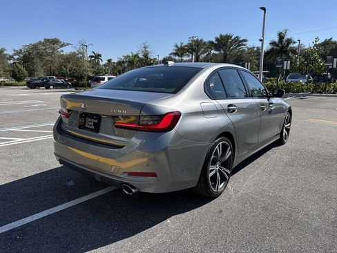 Used 2023 BMW 330i Sedan w/ Parking Assistance Package image 4