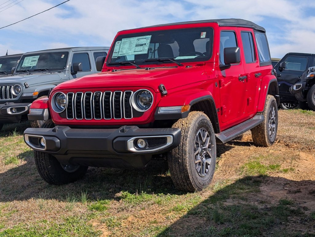 New 2026 Jeep Wrangler Unlimited Sahara AWD/4WD image 4