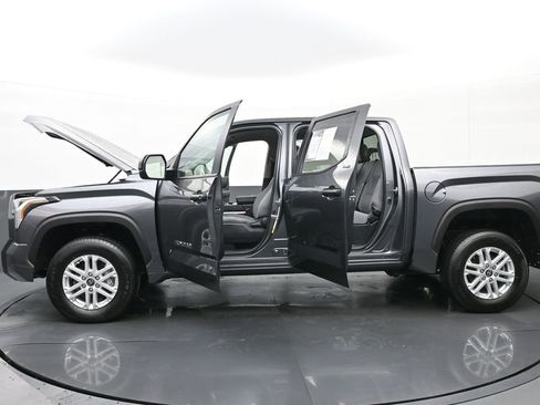 Used 2024 Toyota Tundra SR5 AWD/4WD image 46