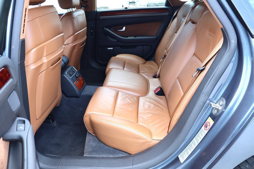 Used 2005 Audi A8 4.2 AWD/4WD image 23