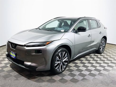 New 2026 Subaru Solterra Limited XT image 4