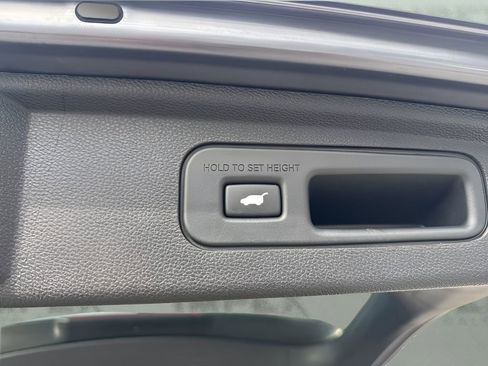 Used 2025 Honda Odyssey EX-L image 31