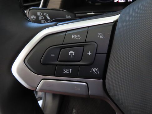 New 2025 Volkswagen Atlas SEL Premium R-Line image 14