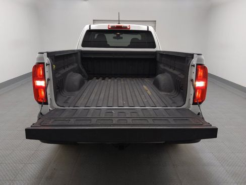 Used 2019 Chevrolet Colorado W/T w/ WT Convenience Package RWD image 29
