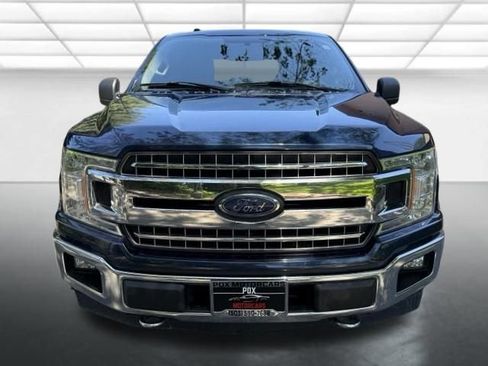 Used 2018 Ford F150 XLT w/ Equipment Group 302A Luxury AWD/4WD image 9