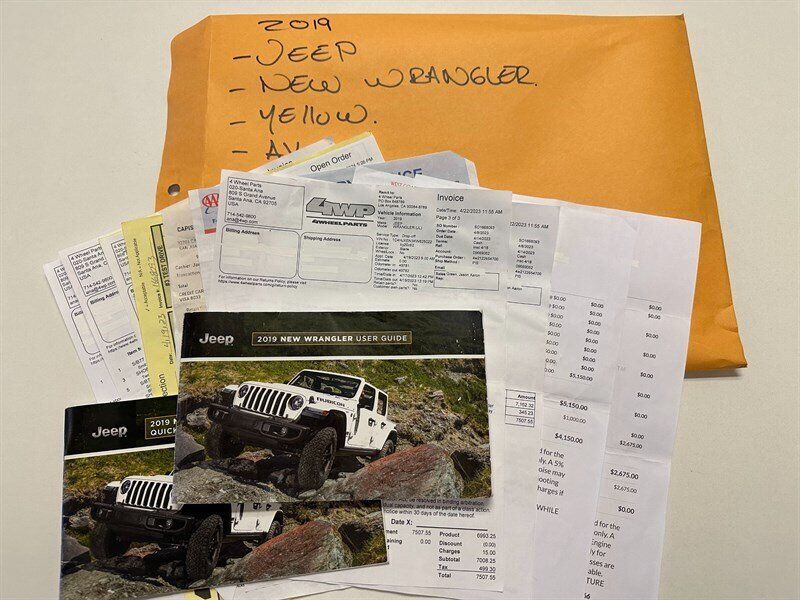 Used 2019 Jeep Wrangler Unlimited Sahara AWD/4WD image 2