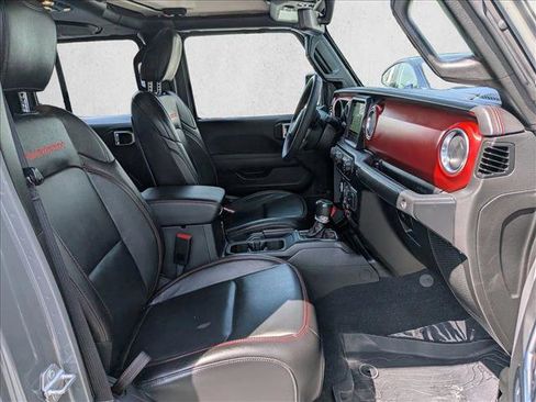 Used 2023 Jeep Gladiator Rubicon w/ Cold Weather Group AWD/4WD image 20
