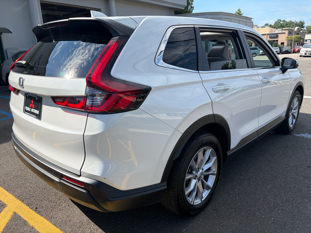 Used 2023 Honda CR-V EX-L image 5