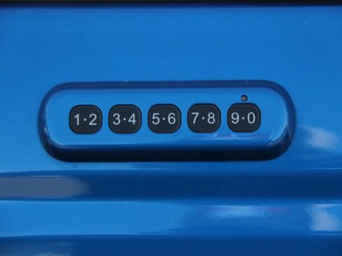 Used 2023 Ford Bronco Big Bend image 13