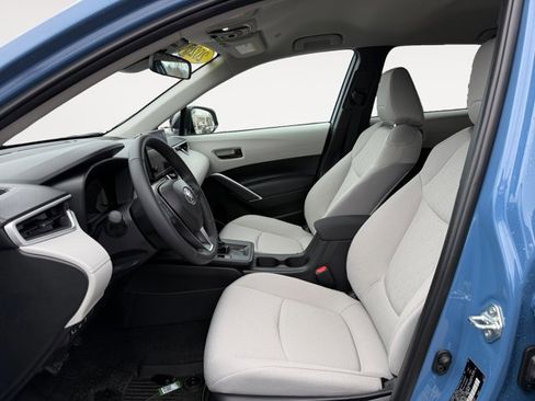 Certified 2026 Toyota Corolla Cross LE w/ Black Badges Package (TMS) image 11