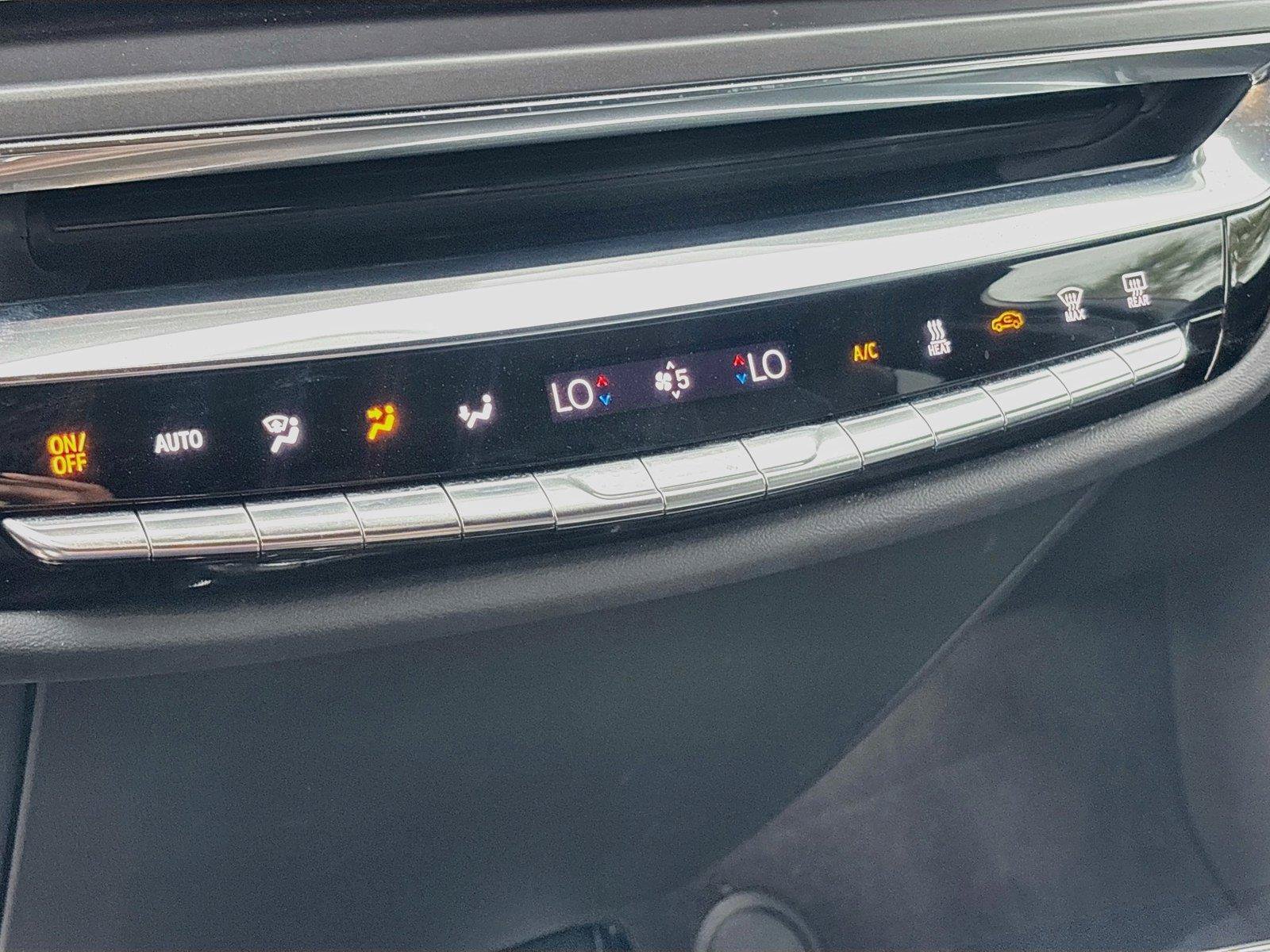 Used 2024 Cadillac Lyriq Tech RWD image 15