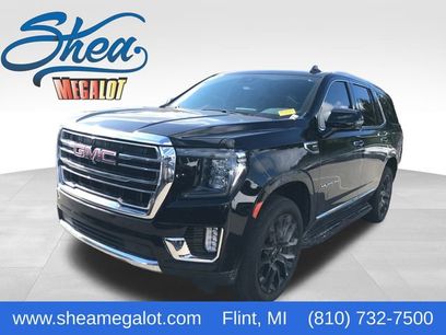 Used 2024 GMC Yukon SLT w/ SLT Luxury Package