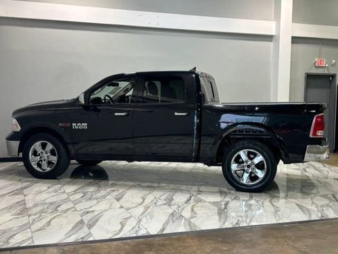 Used 2017 RAM 1500 Laramie w/ Convenience Group AWD/4WD image 9