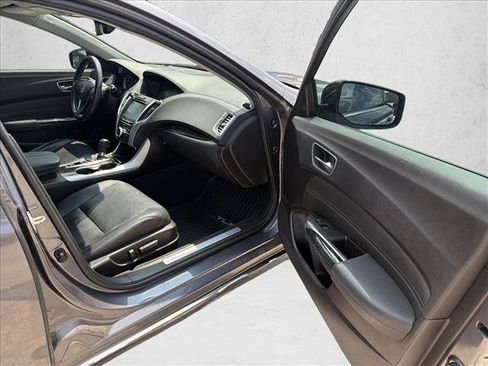 Used 2018 Acura TLX w/ Technology Package FWD image 22