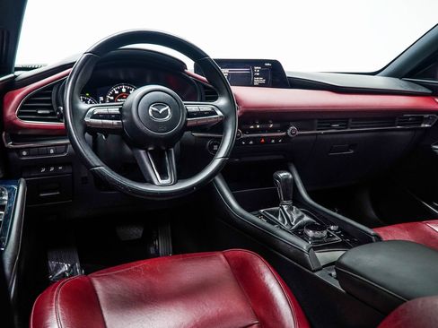 Used 2019 MAZDA MAZDA3 AWD Hatchback w/ Premium Pkg image 16