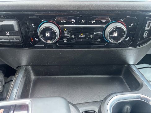 Used 2023 Chevrolet Silverado 1500 RST image 46