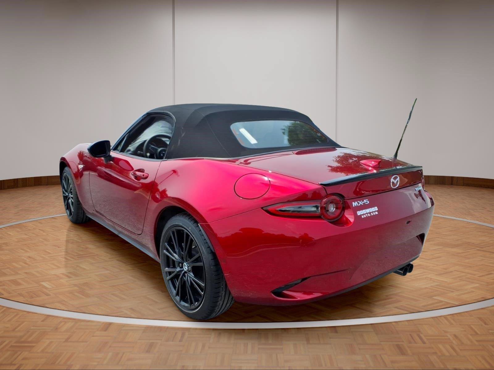 New 2026 MAZDA MX-5 Miata Club w/ Interior Package RWD image 4