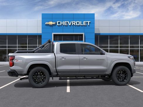 New 2026 Chevrolet Colorado Z71 w/ Midnight Edition AWD/4WD image 5