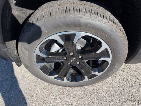 New 2026 Chevrolet Equinox LT w/ Convenience Package II image 10