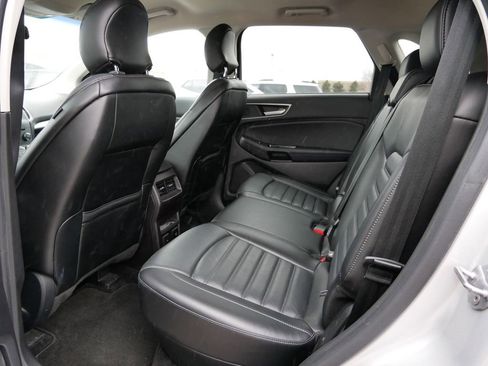 Used 2018 Ford Edge SEL w/ Equipment Group 201A image 12