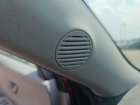 Used 2024 Hyundai Kona SEL FWD image 16