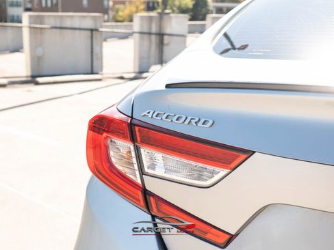 Used 2021 Honda Accord Sport image 43
