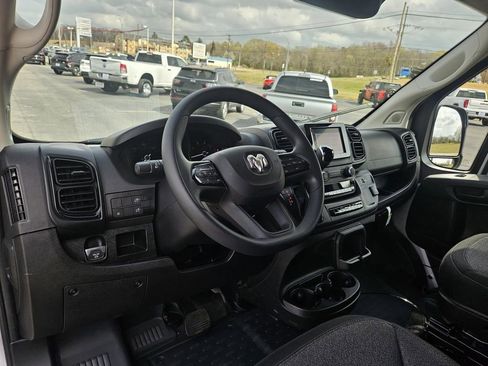 Used 2025 RAM ProMaster 1500 w/ Convenience Group image 14