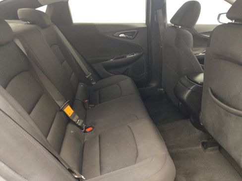 Used 2024 Chevrolet Malibu LS FWD image 19
